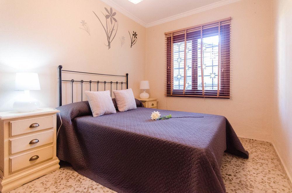 Galindo Beach El Saladillo Естепона Екстериор снимка